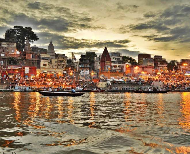 reach banaras from airplane to rail and bus inside 