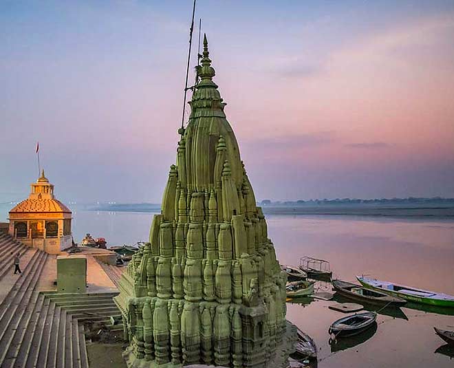 reach banaras from airplane to rail and bus inside 