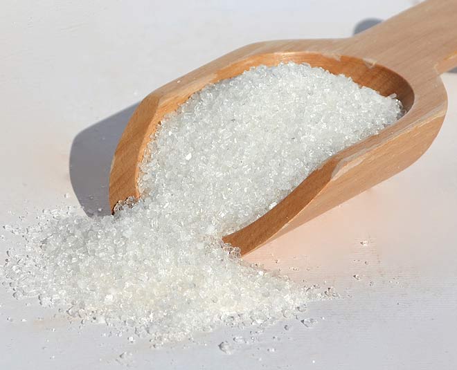 salt for hair colour removal inside 