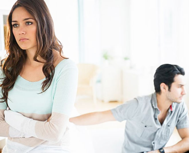 signs of a fraudulent boyfriends inside 