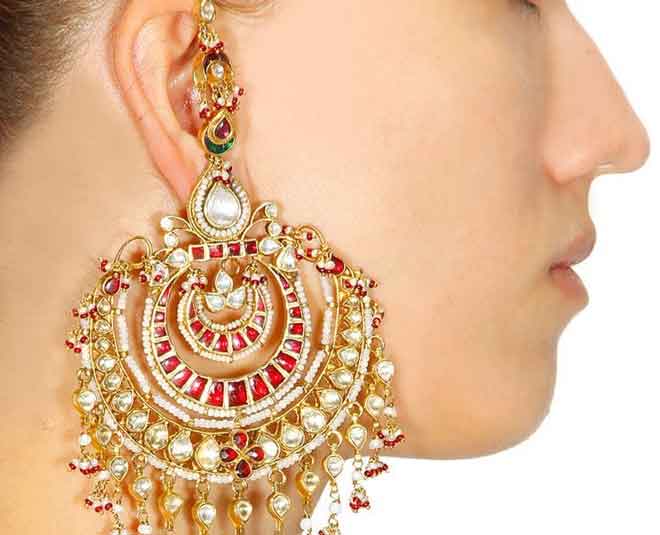 Pooja Bangles Meenakari Dangler Earrings With Maang tikka