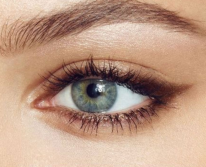 amazing ways to wear brown eyeliner inside 