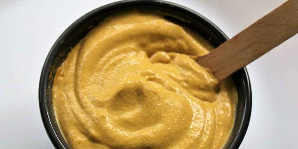 Besan Or Gram Flour Scrubs For Glowing, Clear SkinBesan Or Gram Flour