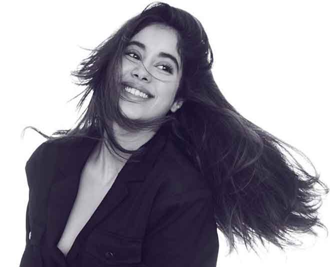janhvi kapoor shares throwback video boney kapoor daughter