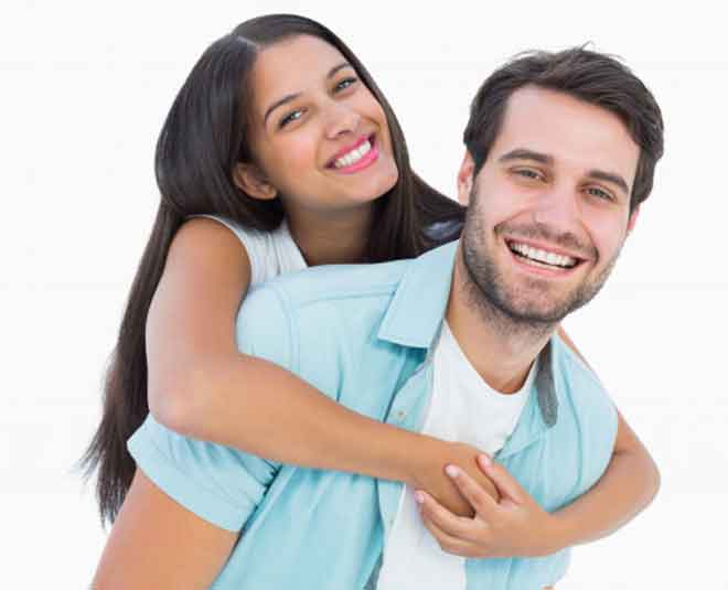 know-why-expression-of-love-is-important-in-a-relationship-in-hindi