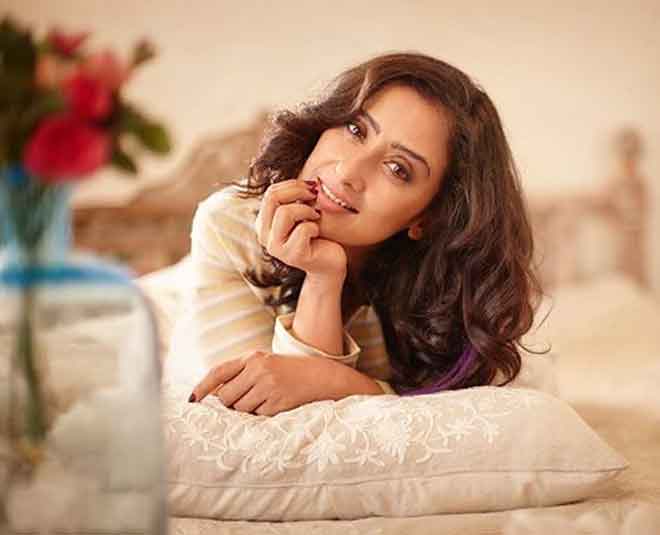 manisha koirala and cancer treatment