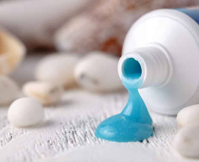 onion and garlic smell from your hands Inside