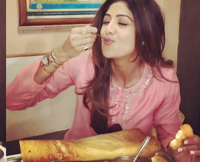 why-you-should-have-dosa-for-breakfast-just-like-shilpa-shetty-herzindagi