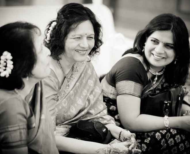 stay connected with friends after marriage this way