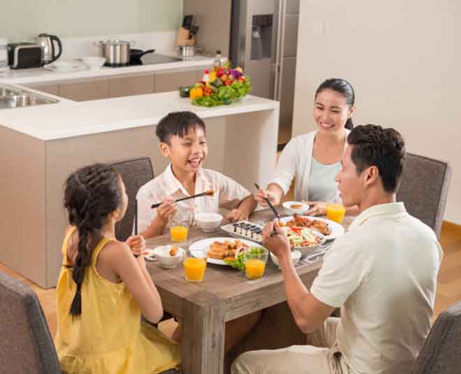 stay happy during mealtime