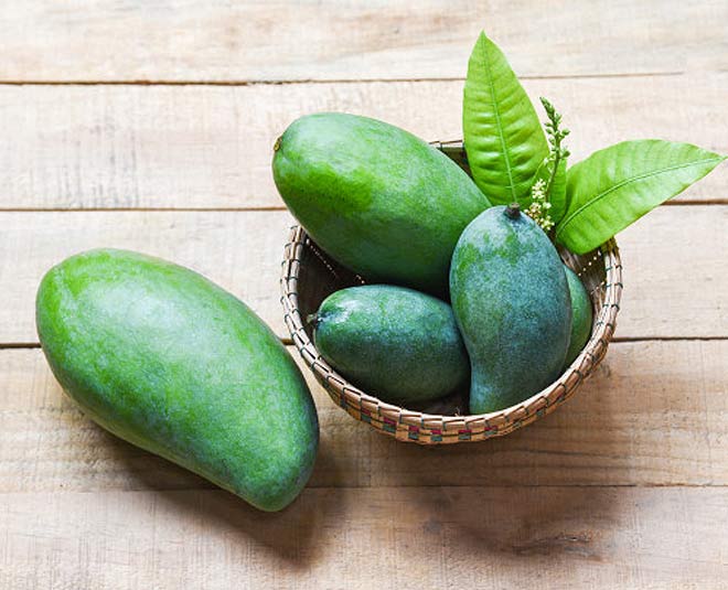 Raw Mango Health Benefits | HerZindagi