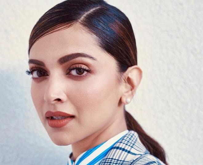 actress deepika padukone beautiful looks inside 