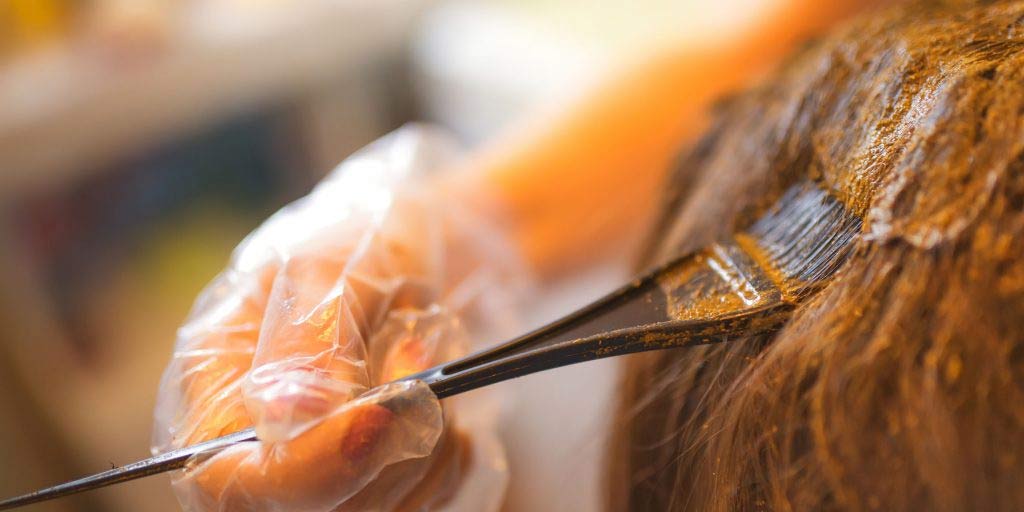 Here Is Why You Should Apply Henna Or Mehendi On Your HairHere Is Why