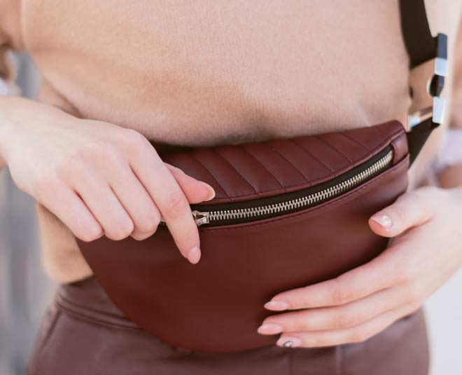 different ways of carry belt bag inside 