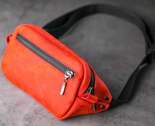 different ways of carry belt bag inside 