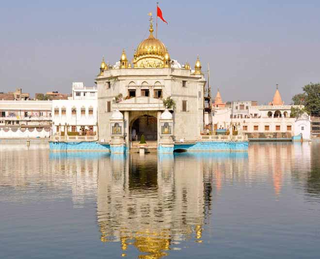 durgiana mandir inside