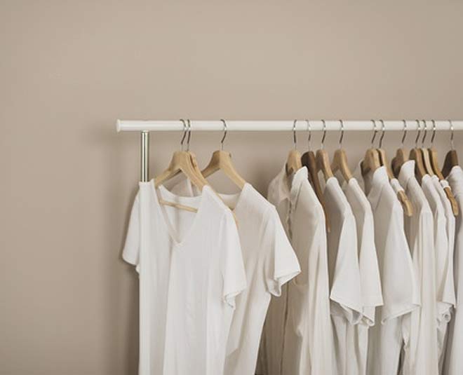 easy way coloured clothes during wash inside 