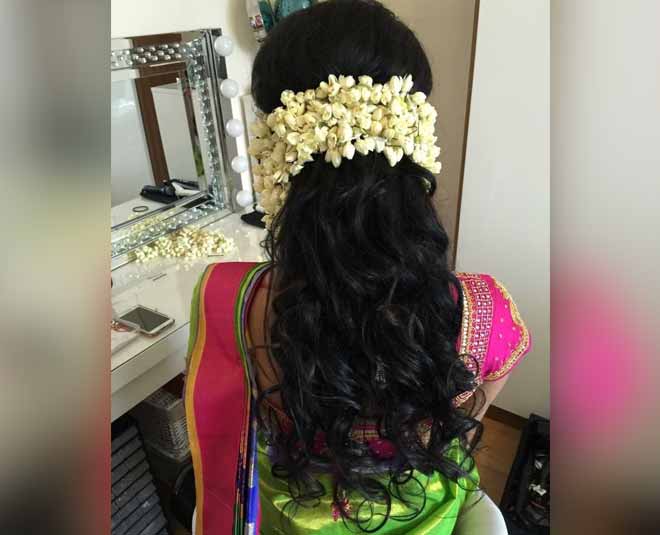 GANESH CHATURTHI: Do The Gajra Hairstyle In The Celebrity Way - Boldsky.com