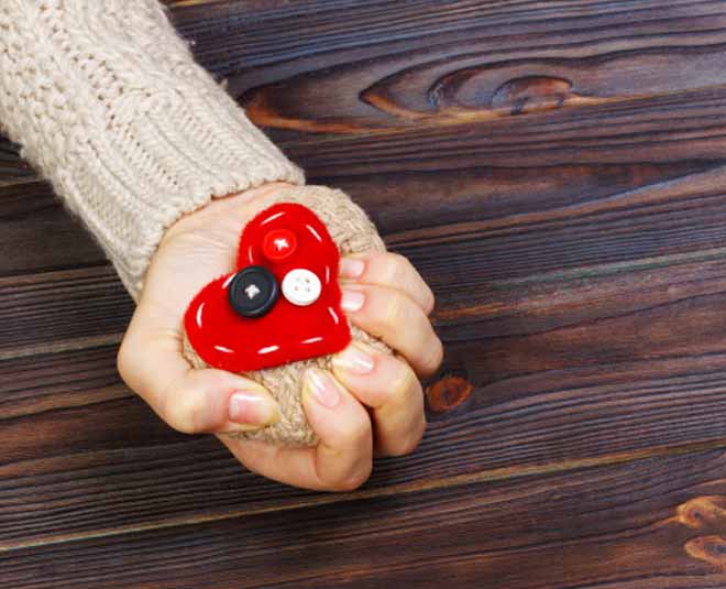 heart disease symptoms in women