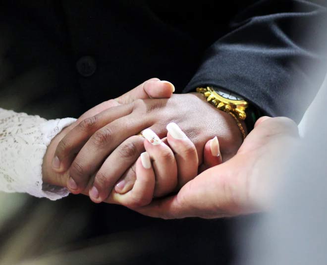 helping partner inside 