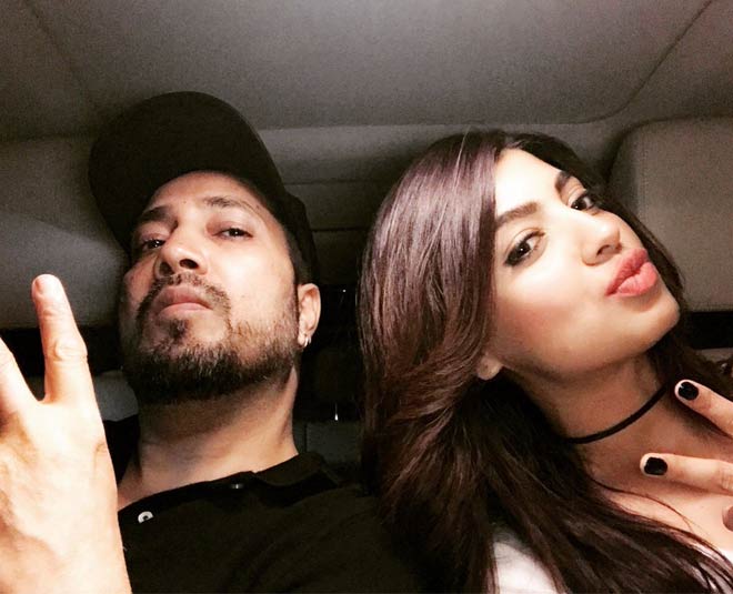 Here Is What Akanksha Puri Has To Say About Her Rumoured Relationship With Mika Singh-Here Is What Akanksha Puri Has To Say About Her Rumoured Relationship With Mika Singh