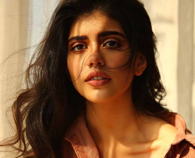 sanjana sanghi beauty looks style inside