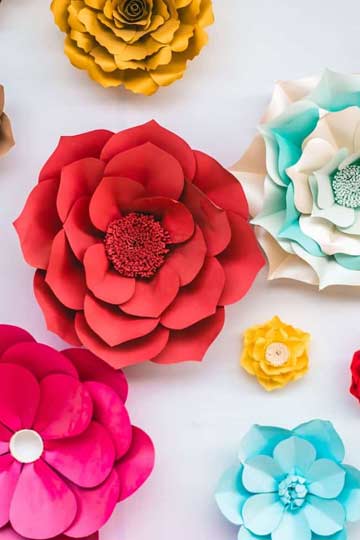 How To Make DIY Paper Flowers For Home Decoration