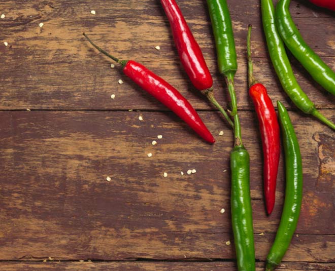 Green VS Red, Learn Which Chilli Is More Healthy