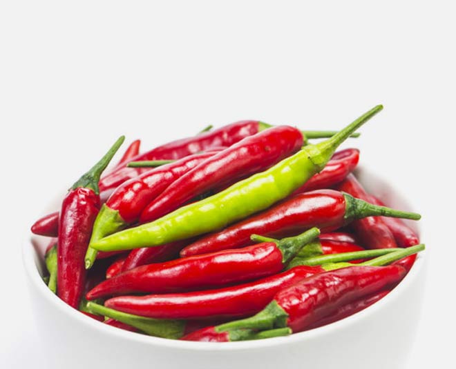 Green VS Red, Learn Which Chilli Is More Healthy