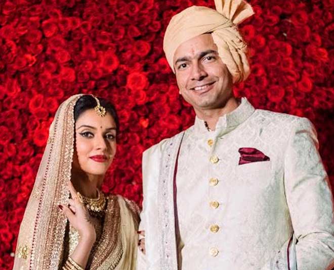 Asin Thottumkal And Rahul Sharma asin rahul wedding