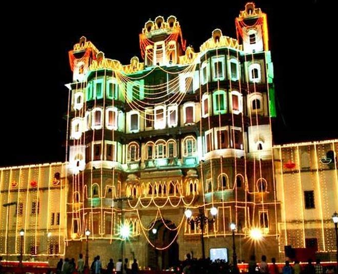best places to visit in indore madhya pradesh rajwada inside 
