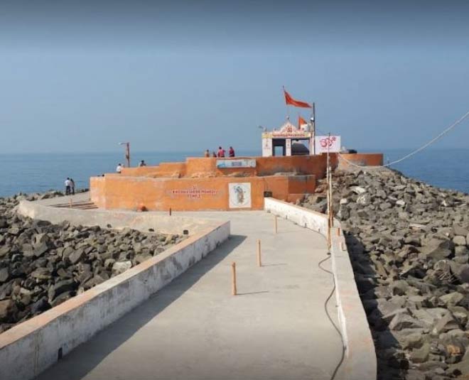 bhadeshwar mahadev temple