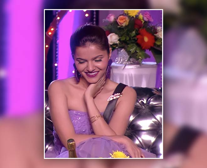 bigg boss contestant rubina dilaik earrings look inside 