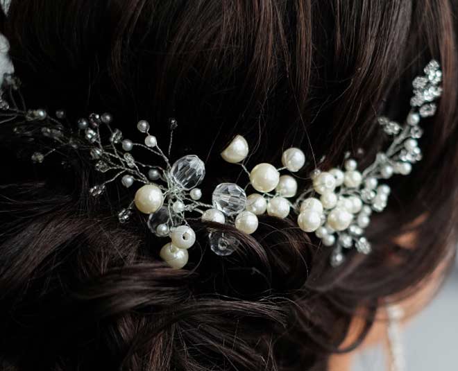 जूड़ा विथ हेयर एक्सेसरीज bun with accessories