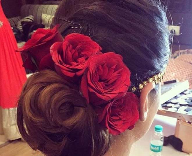 जूड़ा विथ आर्टिफिशियल फ्लावर्स bun with artificial flowers