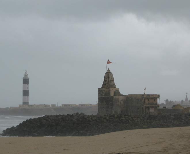 dwarka beach gujarat