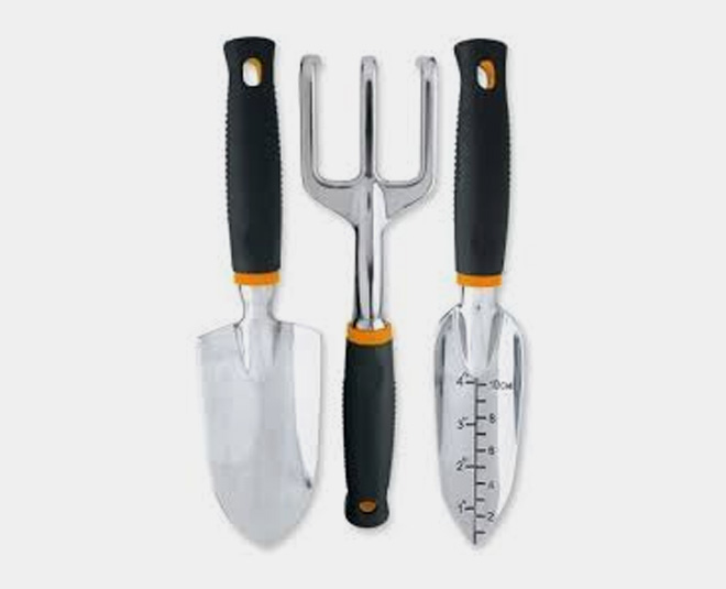 easy tips remove rust from garden tools inside 