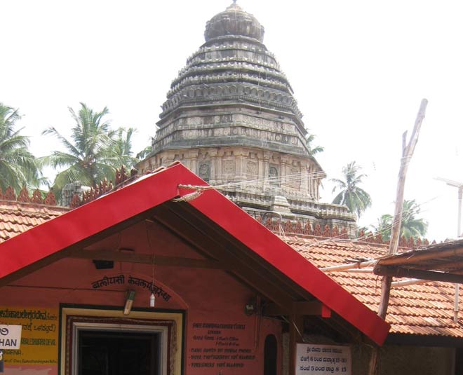 famous tourist places of gokarna in  karnataka inside 