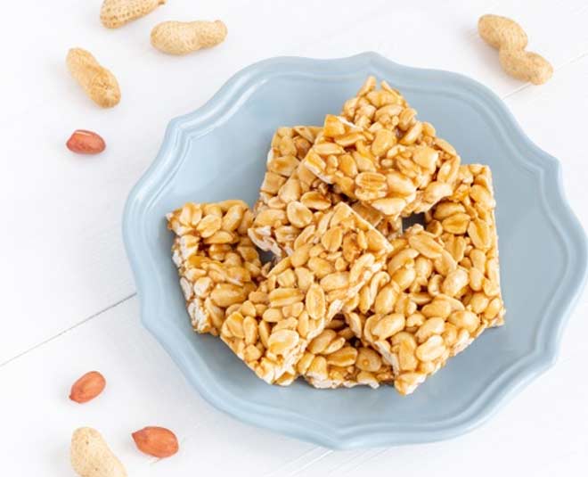 gur patti in winter inside 