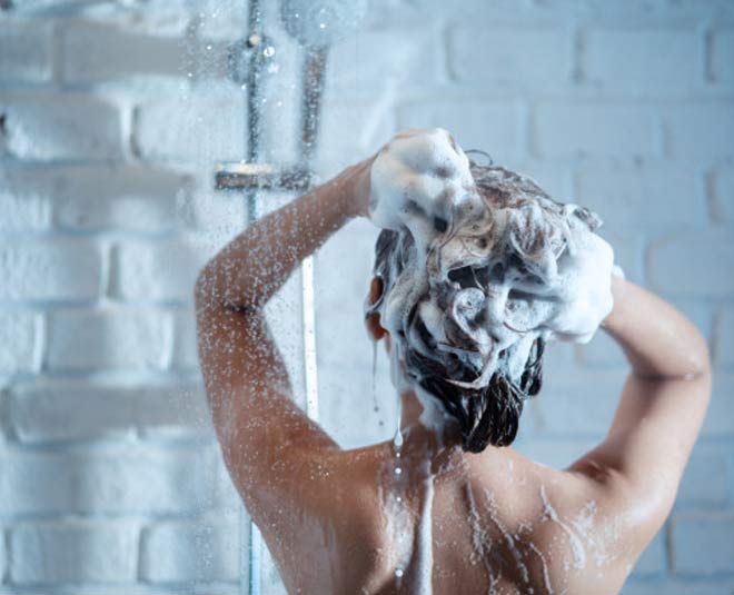 hair hacks oil plus shampoo