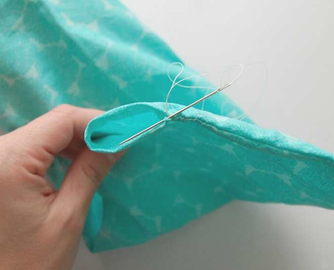 Get Rid Of Pain Cramps And Much More With This Diy Heating Pad