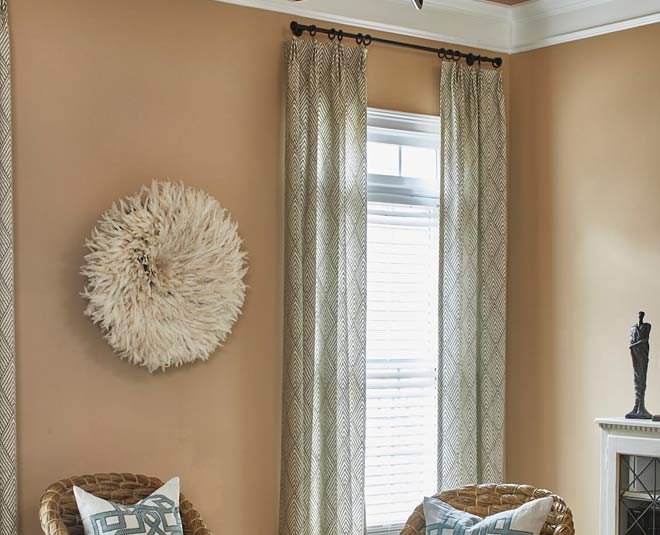 paint colours for smaller rooms golden