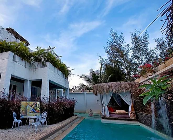 pre wedding photography in bangalore inside 