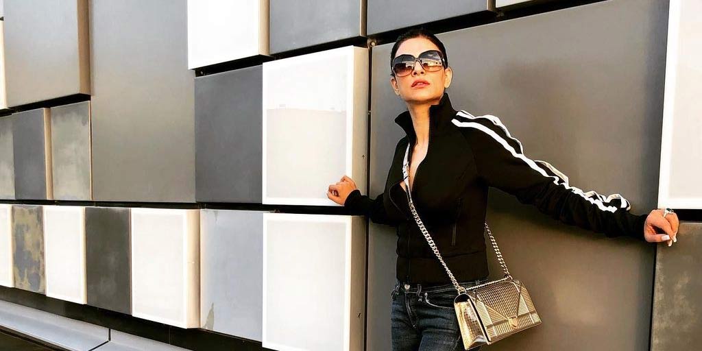 Bollywood Actresses Sushmita Sen Goggles Look In Hindiसुष्मिता सेन की