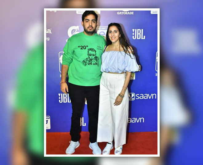 गेम्स का शौक akash shloka best stylish couple