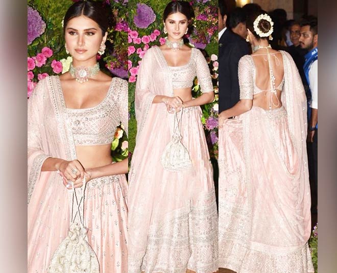 ara sutaria adar jain reema jain accept both relationship inside 