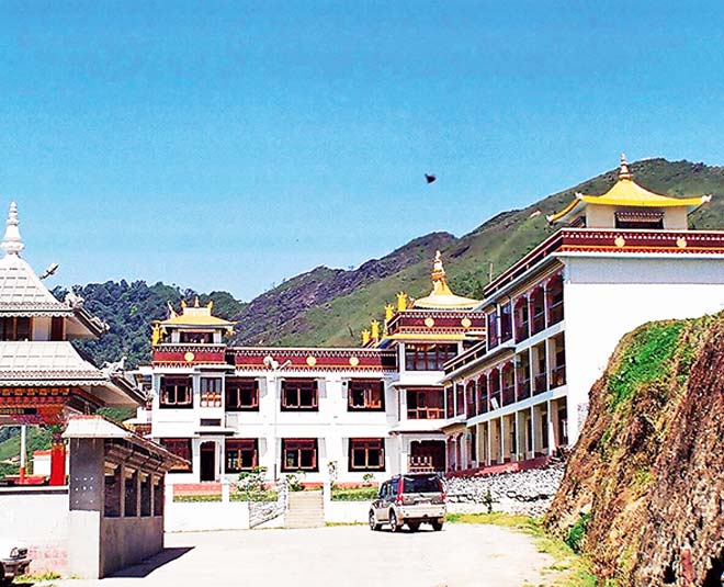 best tourist  destination of arunachal pradesh inside 