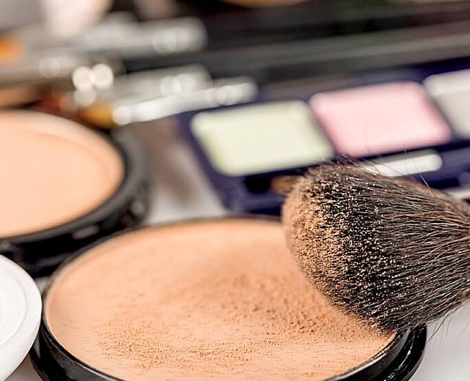 How to Cover Your Stretch Marks With Makeup how to cover your stretch