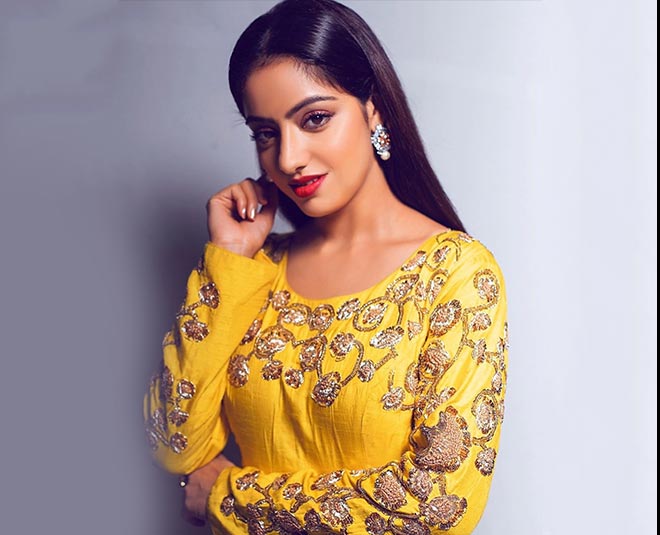 deepika singh actress stylish dresses