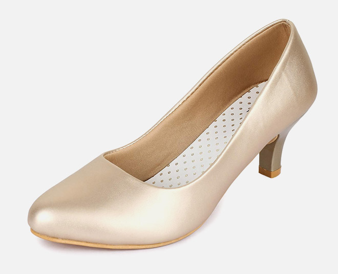 golden shoes to wear with leggings